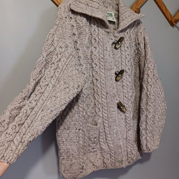 Carraig Donn Pure Wool Cable Knit Shawl Fisherman Sweater Toogle Cardigan XL - Picture 4 of 7